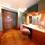Отель Hr