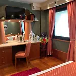 Отель Hr